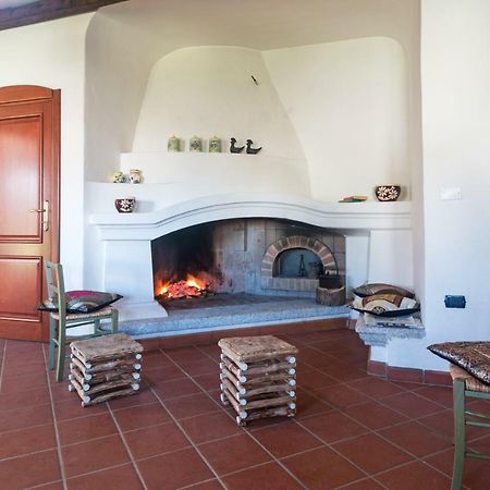Villa Corrasi Oliena Luxury 外观 照片