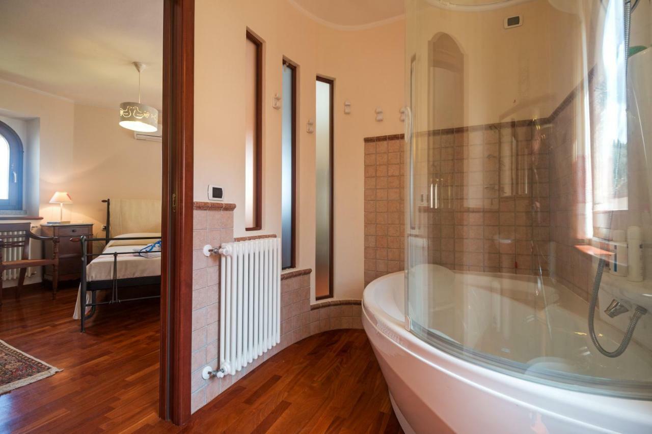 Villa Corrasi Oliena Luxury 外观 照片