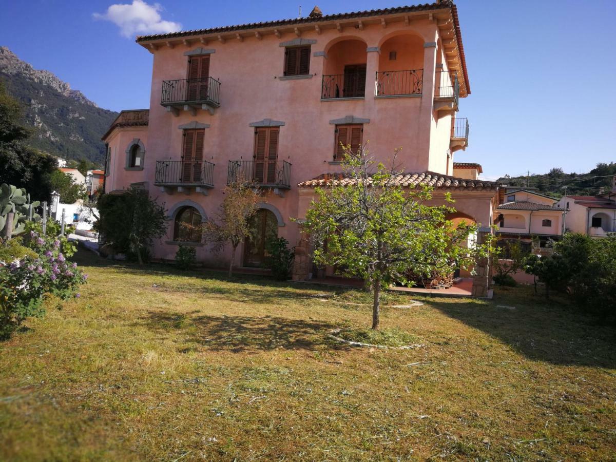 Villa Corrasi Oliena Luxury 外观 照片